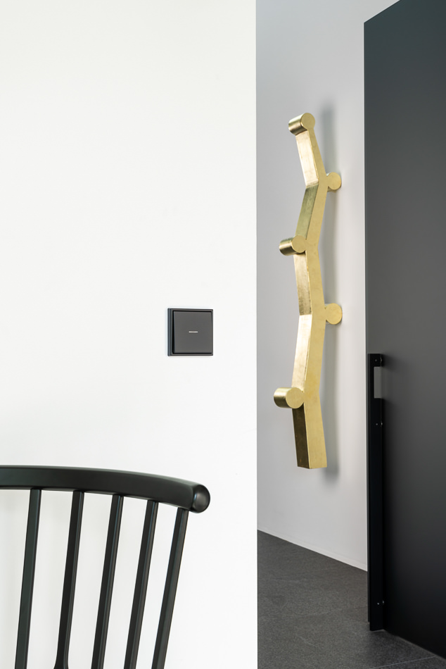 matt | JUNG | Agentur Richter | Styling: Annett Janowiak | AD: Michael Sandmaier Agentur Richter | Fotografie: Constantin Meyer