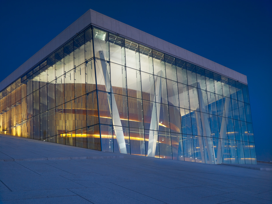 Neue Oper in Oslo / Architektur: Snøhetta Arkitektur og Landskap A/S, Oslo / 2009