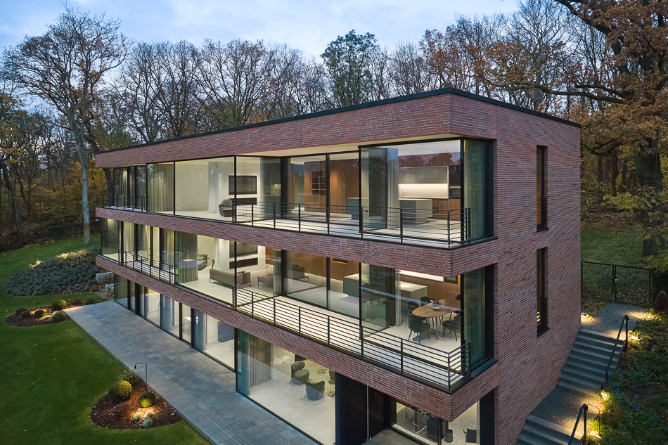 SOLARLUX Aluminium Systeme GmbH, Melle | Referenz: Villa Franzensberg, Geltow | Architektur: Scheidt Kasprusch Architekten, Berlin