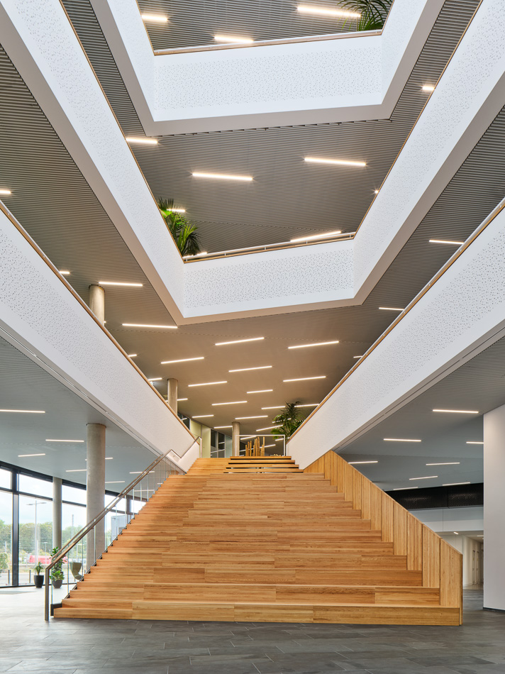 HHS Hegger Hegger Schleiff, Kassel | Frauenhofer Institut IEE, Kassel